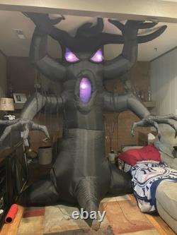 12ft Gemmy Spooky Tree Halloween Airblown Inflatable