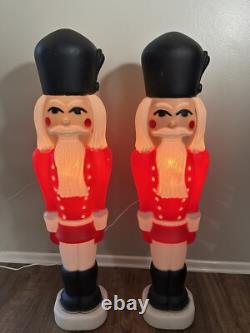 1988 TPI Nutcracker Soldiers Christmas Blow Mold 38 inch Matching Pair Vintage 2 1988 TPI Nutcracker Soldiers Christmas Blow Mold 38 inch Matching Pair Vintage 2