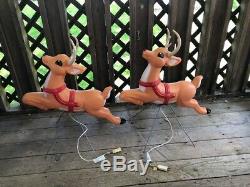 2 Grand Venture 29 Santa's Sleigh Reindeer Blow Mold Lights Local Pickup