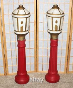 2 VTG Dapol Industries Christmas Lamp Post Blow Mold Outdoor Yard Decor 41 T