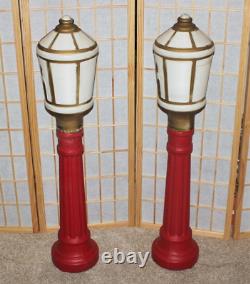 2 VTG Dapol Industries Christmas Lamp Post Blow Mold Outdoor Yard Decor 41 T