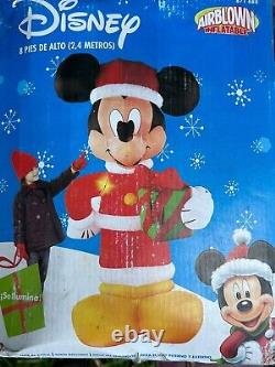 2007 Gemmy 8' Mickey Mouse Holding Present Lighted Christmas Inflatable Airblown