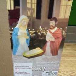 28 Lighted Blow Mold 3 Piece Nativity Holiday Time Family Set Christmas Jesus