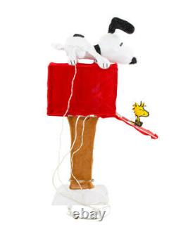 3 Ft Peanuts Snoopy & Woodstock Lighted Christmas Holiday Yard Outdoor Decor