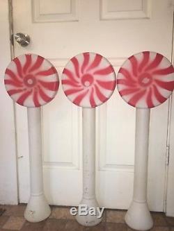 3 Vintage Christmas 33 Union Red Peppermint Lollipop Lighted Blow Mold Decor