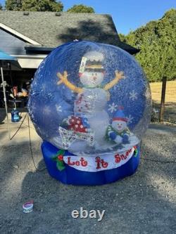 6 FT AIRBLOWN GEMMY INFLATABLE snow globe Snowman Christmas Let It Snow Read