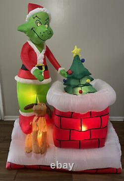 6 FT RARE Airblown Grinch Pulling Christmas Tree Chimney 2007 Yard Inflatable