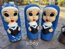 6 Vintage ULTRA RARE 1968 Noma Lites Corp Blue Caroler Nuns & 1 Friar Blow Molds