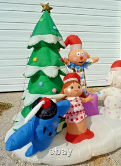9.5 ft Island of Misfit Toys Scene Christmas inflatable 9.5 ft Island of Misfit Toys Scene Christmas inflatable