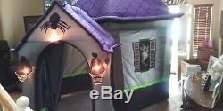 9' 9ft Gemmy Halloween Inflatable Haunted House with Lights & sounds Decoration