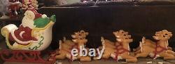 9 Reindeer Blow Mold Lot With Santa Claus Sleigh Grand Venture