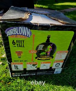 Airblown Inflatable Gemmy Halloween Whirlwind Globe Light Up Witch Cat Bats 6 FT