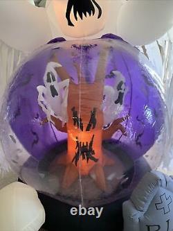 Airblown Inflatable Whirlwind Globe 7-1/2' 2006 Halloween Decoration Snow globe