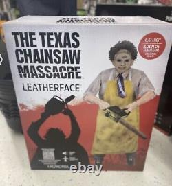 Animatronic Leatherface, 6.6ft Texas Chainsaw Massacre Halloween Decoration