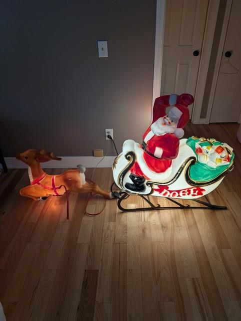 B. Vintage Empire Santa Sleigh Sled Reindeer Christmas Blow Mold Decor Large