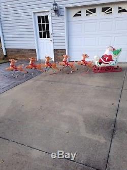 BLOW MOLD LARGE SANTA ON SLEIGH & 5 REINDEER withANTLERS, LIGHTED, NICE