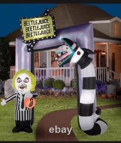 Beetlejuice 10 1/2 Foot Giant Airblown Inflatable Archway Halloween Keaton Gemmy