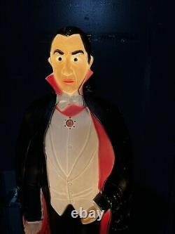 Bela Lugosi Union Blow Mold Dracula Don Featherstone Halloween Vampire Lighted