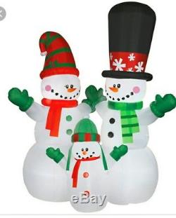 Christmas 2018 12 ft. Inflatable HUGEFrosty Snowman Family LED Lights NEW