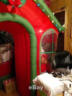 Christmas Animated Airblown Archway Holiday Living Walk-thru Inflatable house