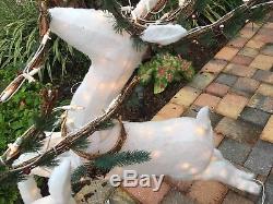 Christmas Outdoor Yard Decoration Cotton Lighted Set of 3 Reindeers and Sleigh