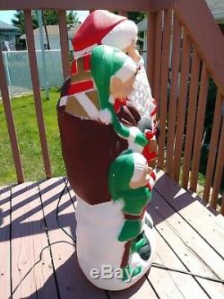 Christmas Santa Claus 31 With Elves Blow Mold TPI 2001 HTF Rare With Cord
