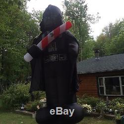 Darth Vader Xmas 16 Ft Inflatable, New