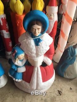 Dickens Carolers Woman with Child Blow Mold-Empire- With Cords Very nice condition