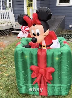 Disney Gemmy Mickey Minnie Mouse Animated Light Up Christmas Inflatable WORKS Disney Gemmy Mickey Minnie Mouse Animated Light Up Christmas Inflatable WORKS