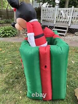 Disney Gemmy Mickey Minnie Mouse Animated Light Up Christmas Inflatable WORKS Disney Gemmy Mickey Minnie Mouse Animated Light Up Christmas Inflatable WORKS