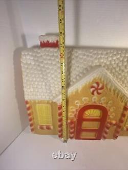 Don Featherstone Gingerbread House Blow Mold Light Display Vintage 1994/1995 2/2