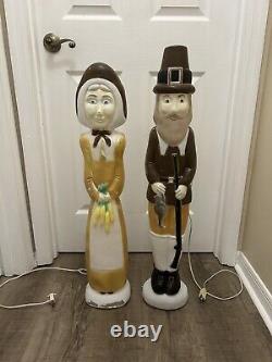 Don Featherstone Union Thanksgiving Pilgrim Couple Blow Mold Man Woman