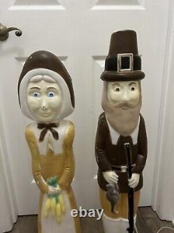 Don Featherstone Union Thanksgiving Pilgrim Couple Blow Mold Man Woman