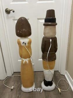 Don Featherstone Union Thanksgiving Pilgrim Couple Blow Mold Man Woman