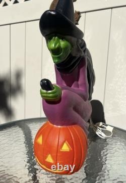 Don Featherstone Vintage Blowmold Purple Witch Riding Broom Light Halloween Deco