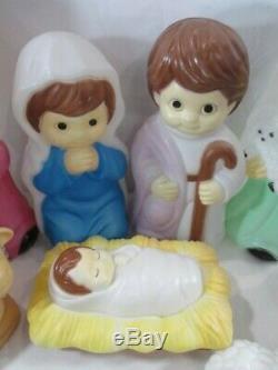 Empire Blow Mold Childrens Nativity Set 9 Pieces Vintage Nice No Light Cords