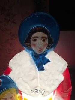 Empire Dickens Caroler Woman/Girl Blow Mold Christmas Holiday Yard Decoration