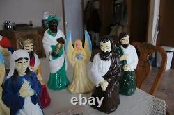 Empire & Union Vintage Plastic Table or Yard 8 Piece Christmas Nativity Grouping