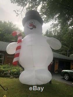 Frosty The Snowman Giant 18 Ft INFLATABLE LIGHT SHOW, Used