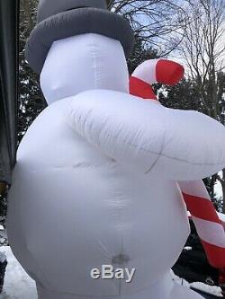 Frosty The Snowman Giant 18 Ft INFLATABLE LIGHT SHOW, Used