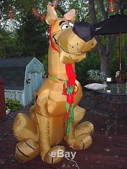 GEMMY 8' SCOOBY DOO HOLIDAY INFLATABLE YARD DECORATION Airblown Christmas Lights
