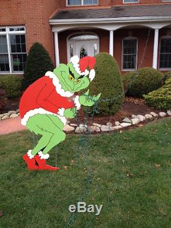 GIANT Grinch! Grinch Stealing Christmas Lights Yard Art Decoration
