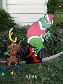 GRINCH and MAX STEALING CHRISTMAS LIGHTS YARD DECOR LAWN ART DR. SUESS