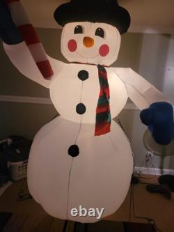 Gemmy 2002 8ft Christmas Snowman candycane Light Up Airblown Inflatable vtg box Gemmy 2002 8ft Christmas Snowman candycane Light Up Airblown Inflatable vtg box
