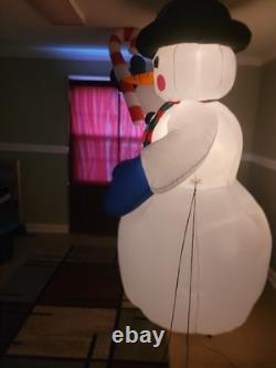 Gemmy 2002 8ft Christmas Snowman candycane Light Up Airblown Inflatable vtg box Gemmy 2002 8ft Christmas Snowman candycane Light Up Airblown Inflatable vtg box