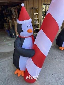Gemmy 2005 Christmas Airblown Inflatable Penguin Candy Cane Archway- 9ft