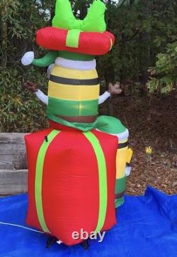 Gemmy 6' Minions With Lighted Christmas present Inflatable Airblown-NEW Gemmy 6' Minions With Lighted Christmas present Inflatable Airblown-NEW