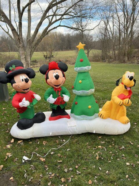 Gemmy Airblown Christmas Inflatable Disney Mickey And Friends Lightshow