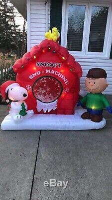 Gemmy Airblown Christmas Inflatable Peanuts CharlieBrown Snoopy Snowcone Machine