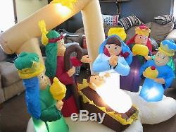 Gemmy Airblown Christmas Nativity Inflatable 3 Wise Men Jesus Mary Joseph 6' Lon